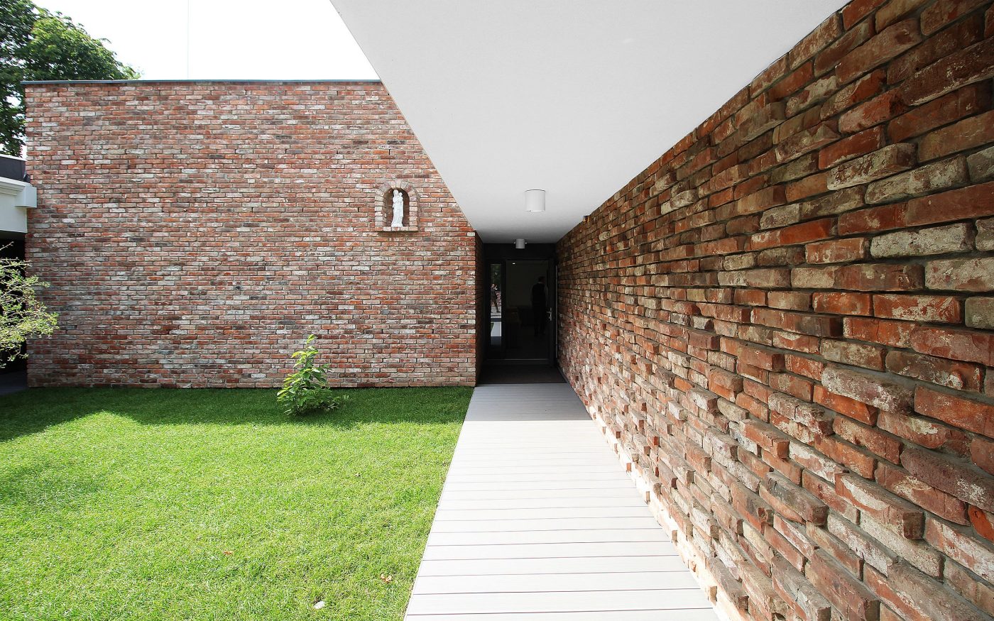 Brick Award 2021 Living together Nagroda równorzędna xystudio Dom dla bezdomnych Jankowice